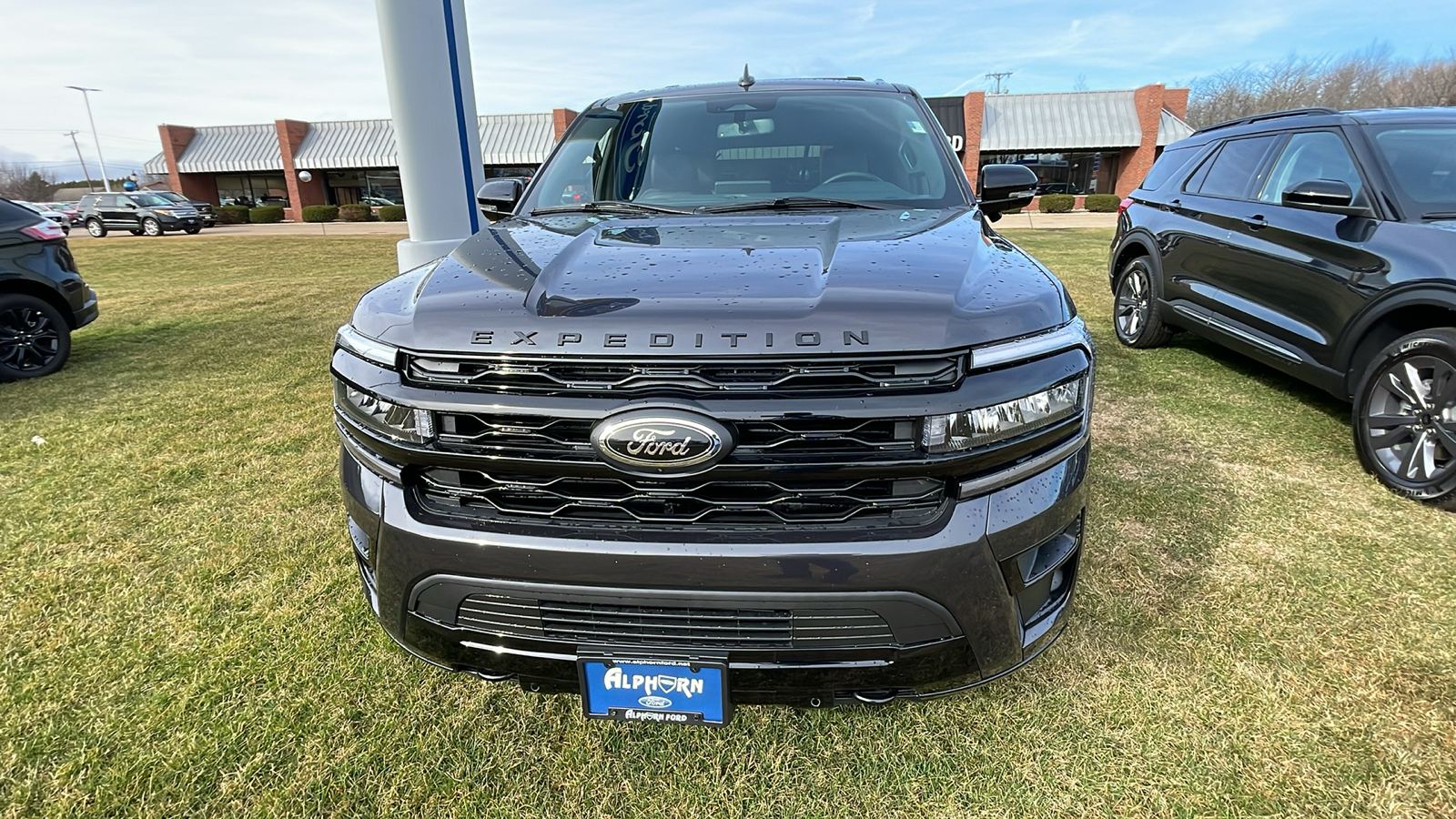 2024 Ford Expedition Limited 8