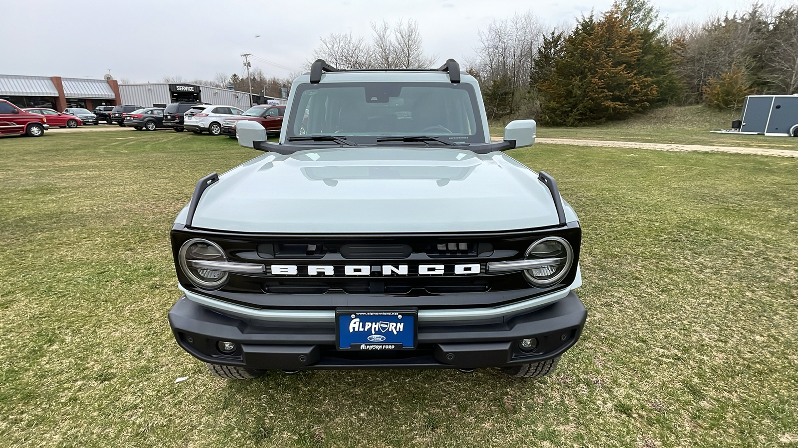 2024 Ford Bronco Outer Banks 8