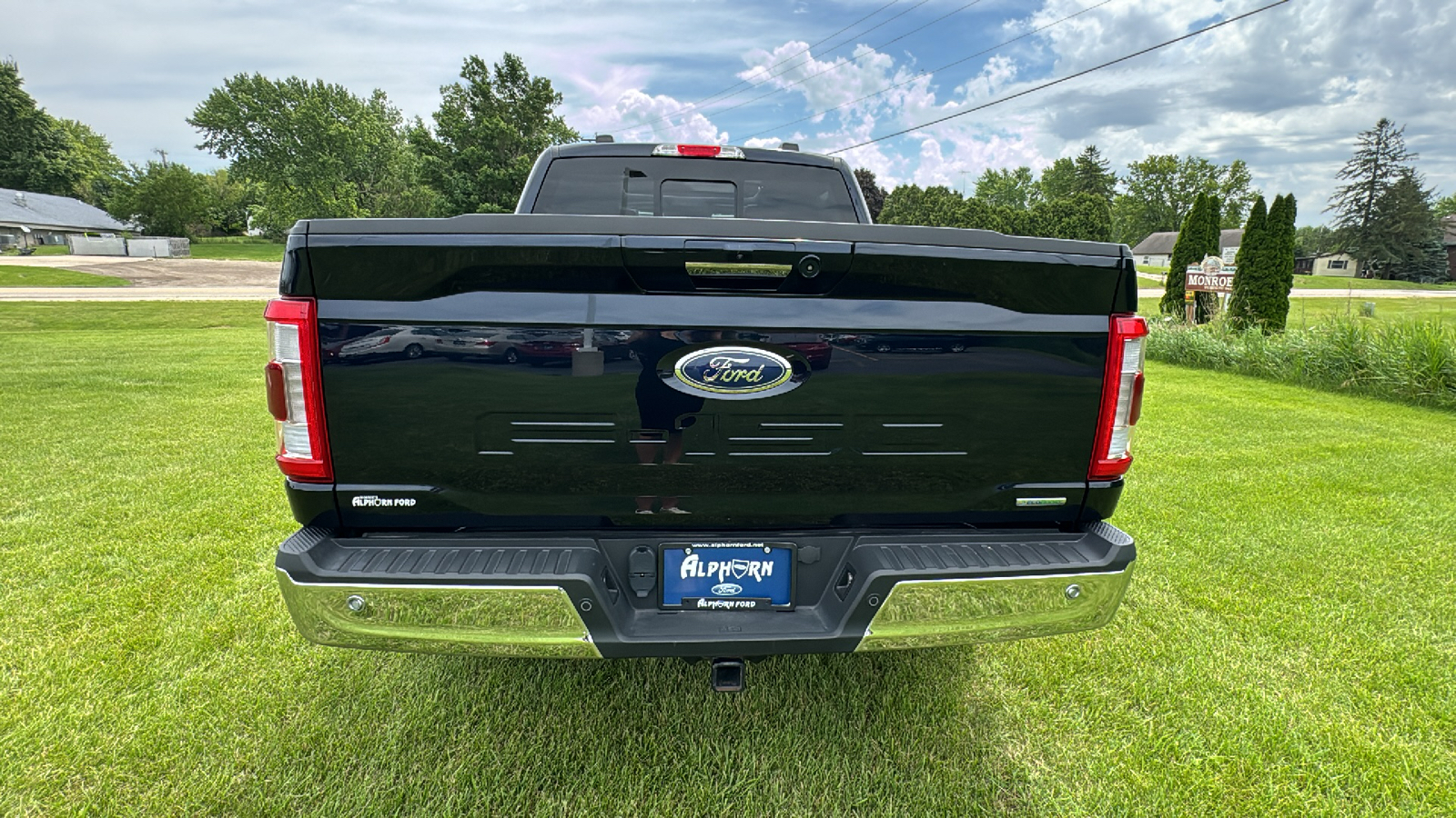 2021 Ford F-150 Lariat 32