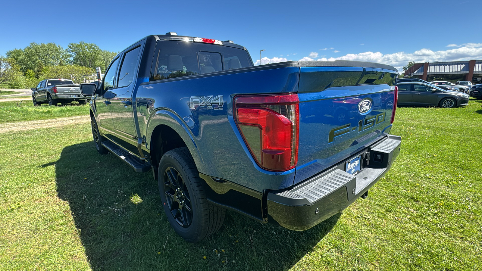 2024 Ford F-150 XLT 4