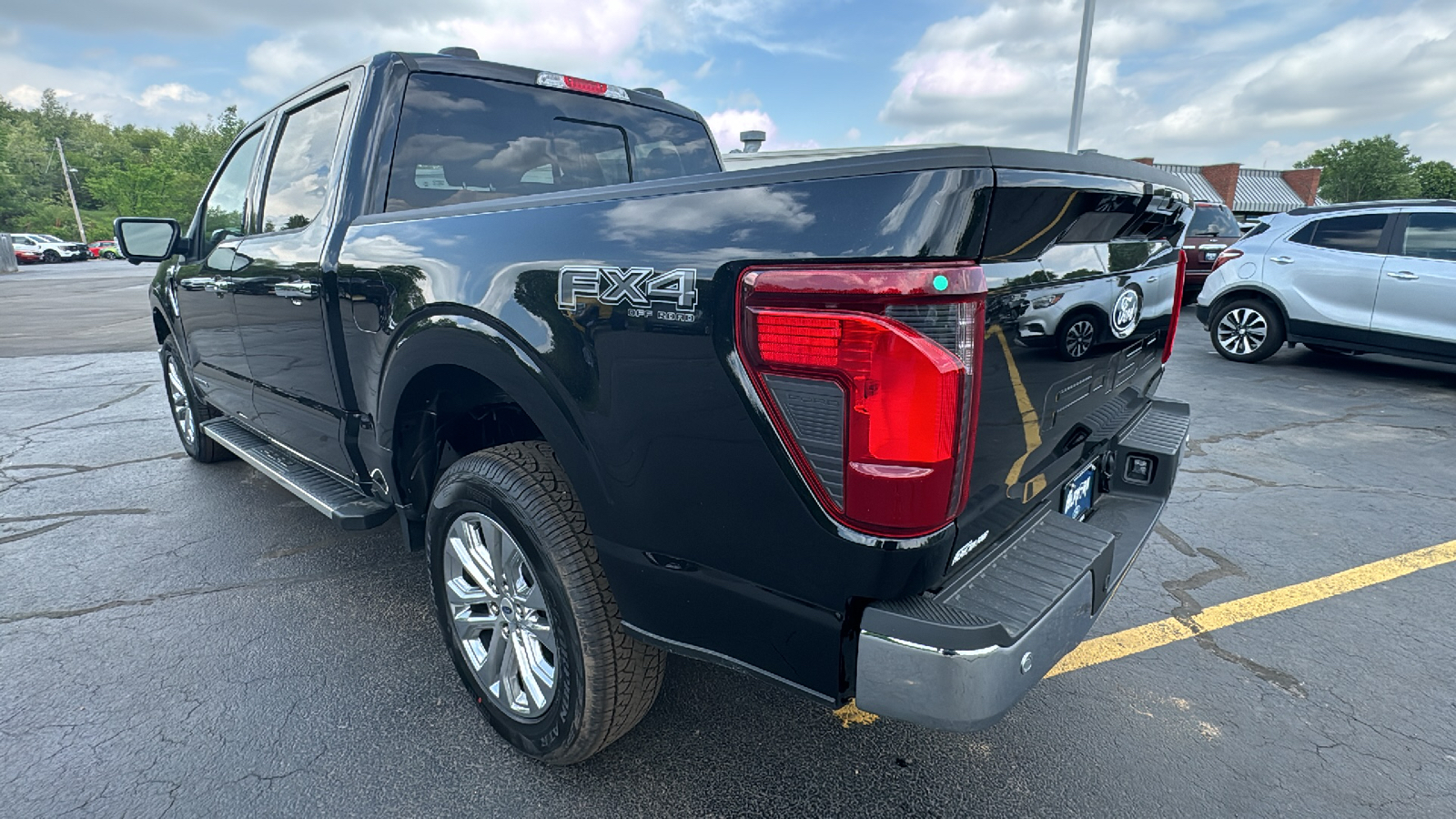 2024 Ford F-150 XLT 4