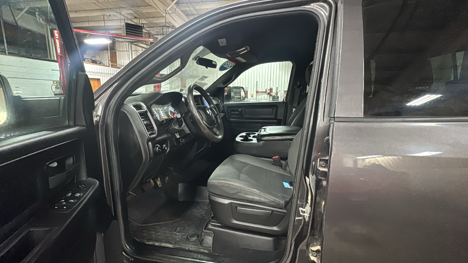 2021 Ram 2500 Tradesman 8