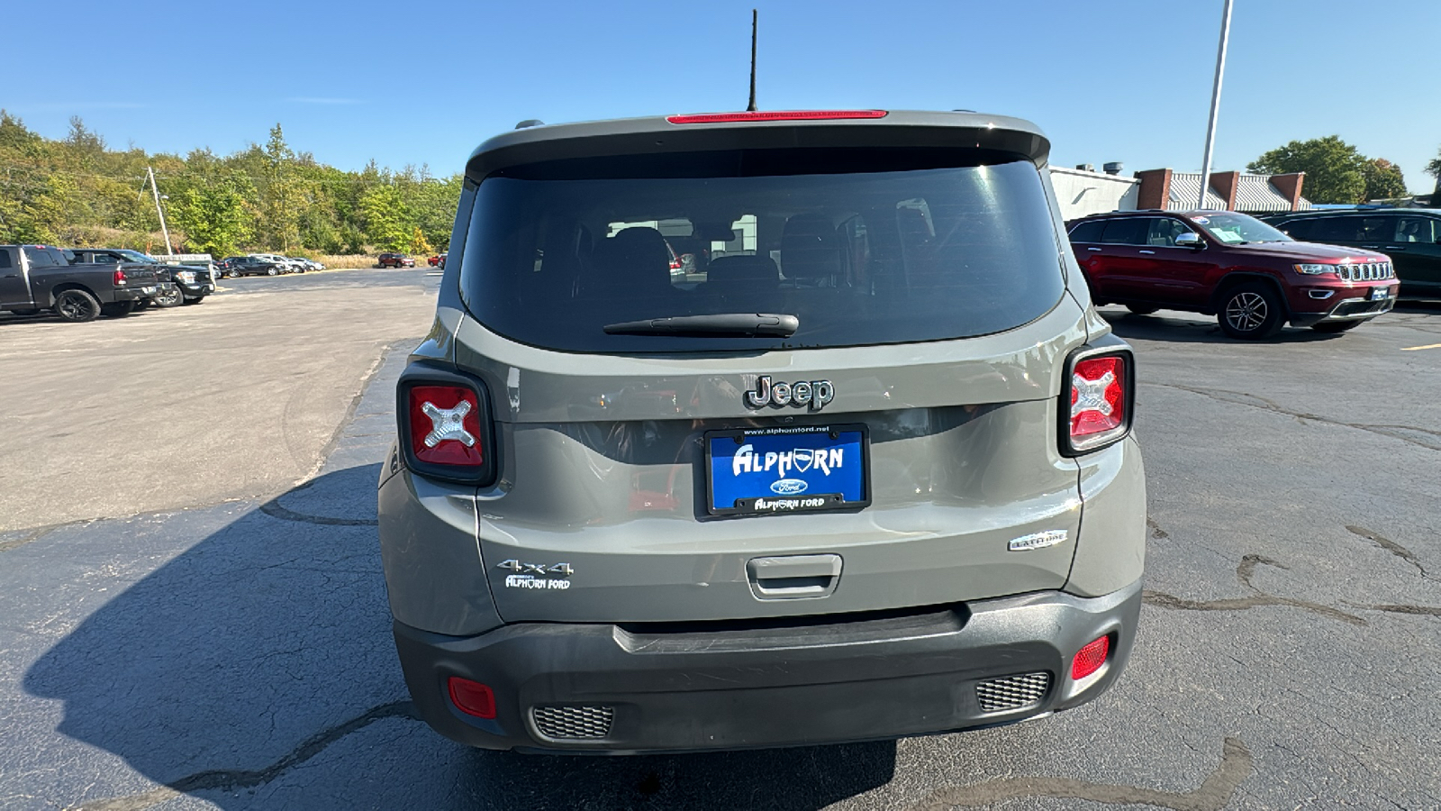 2021 Jeep Renegade Latitude 26