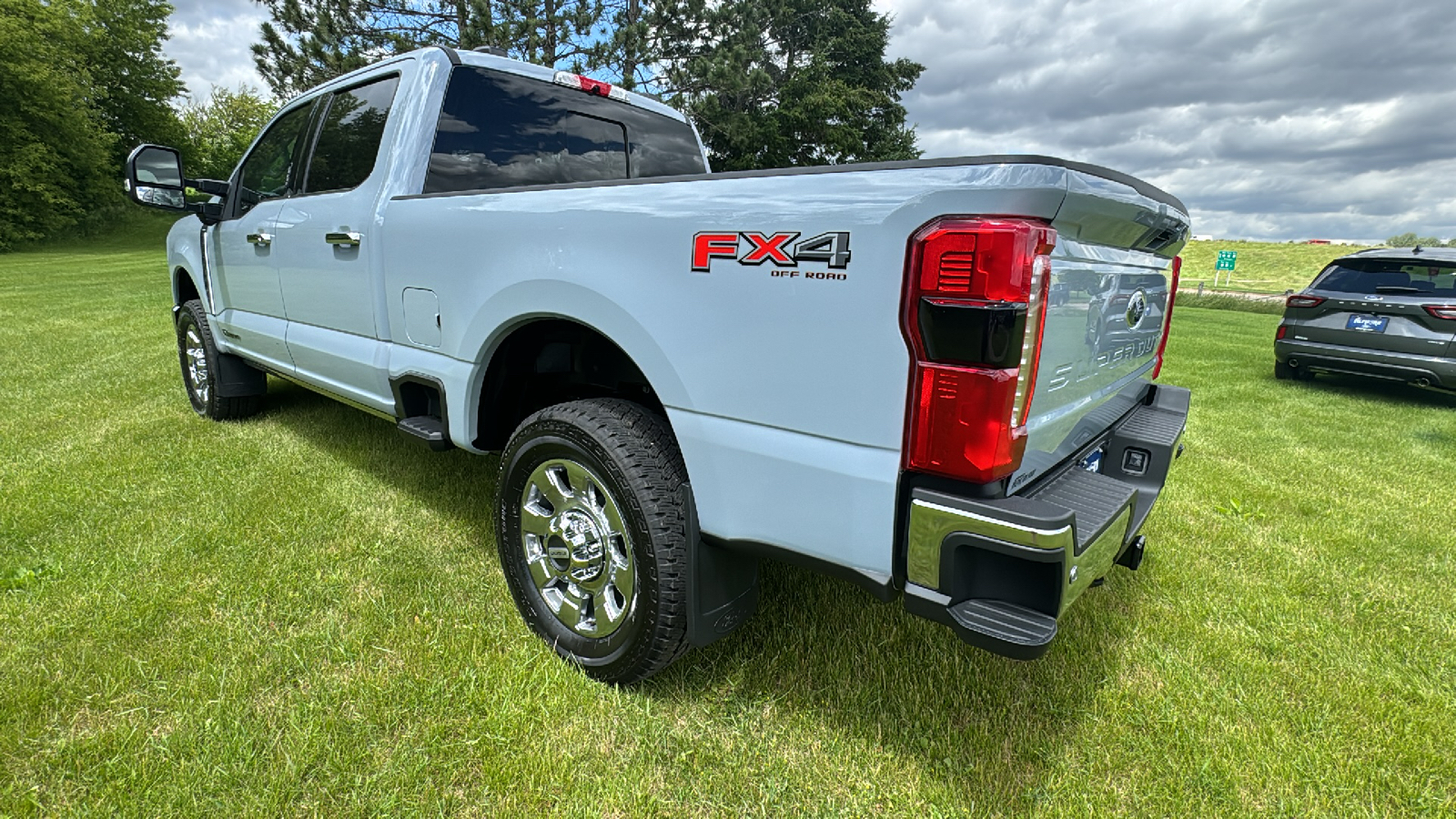 2024 Ford F-250SD Lariat 4