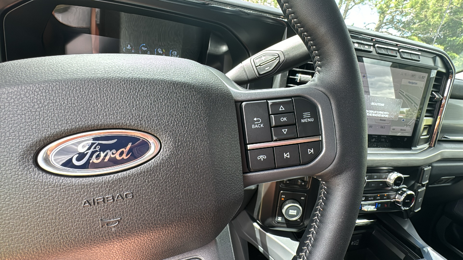 2024 Ford F-250SD Lariat 14