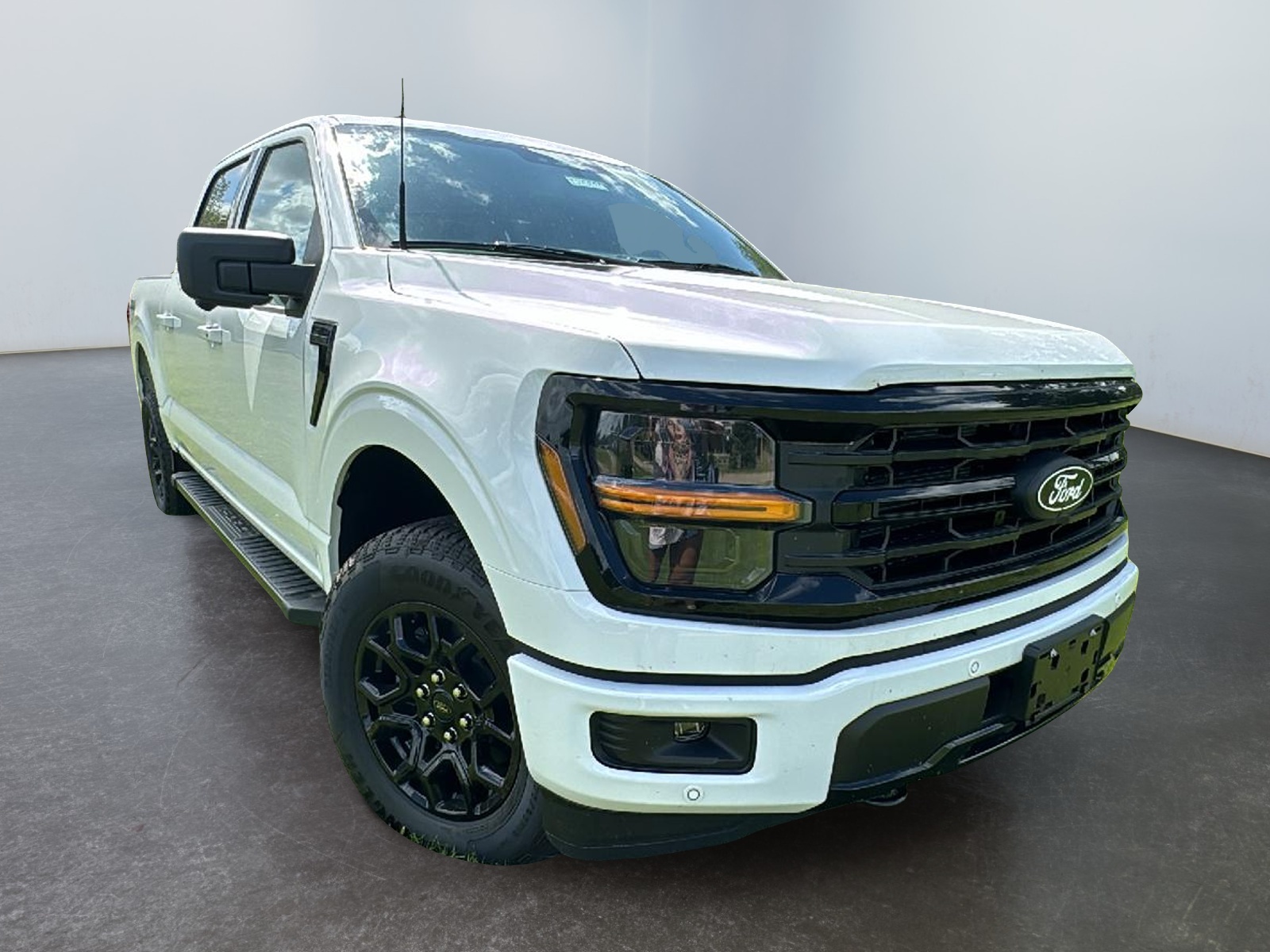 2024 Ford F-150 XLT 1