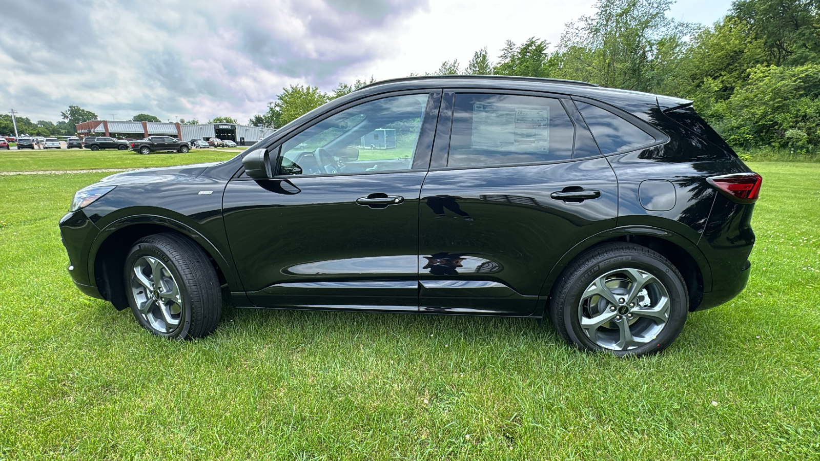 2024 Ford Escape ST-Line 5