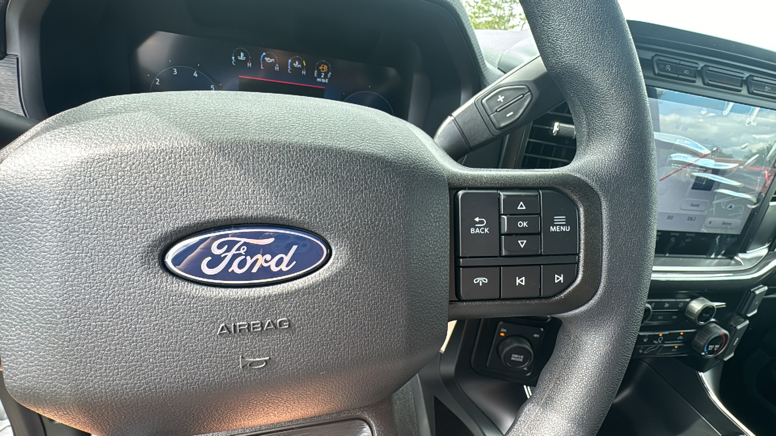 2024 Ford F-150 STX 14