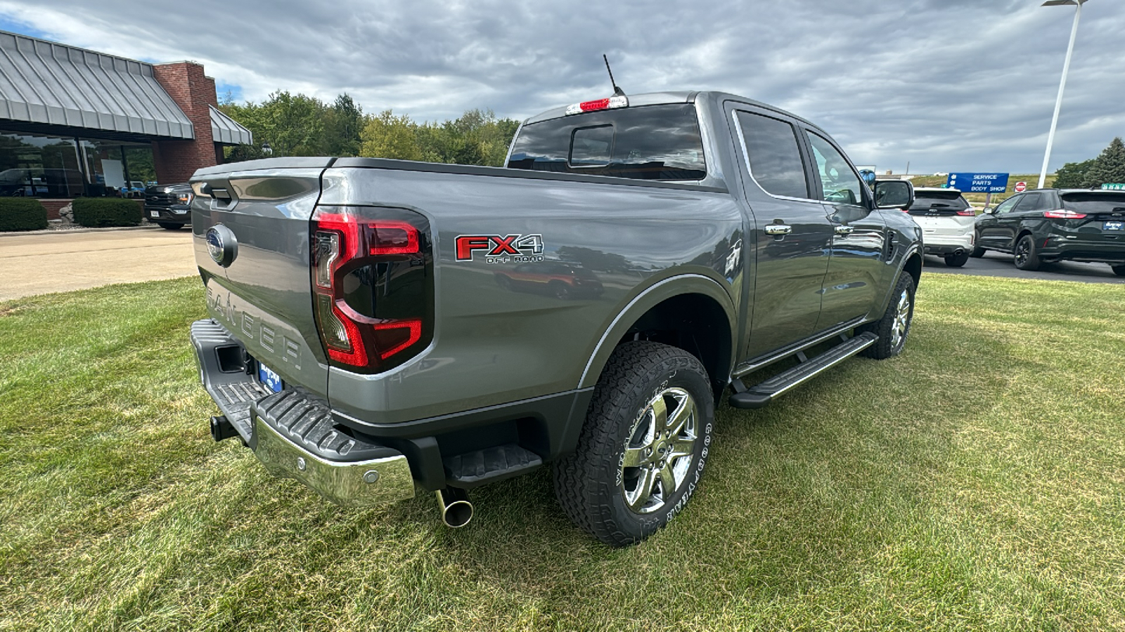 2024 Ford Ranger Lariat 3