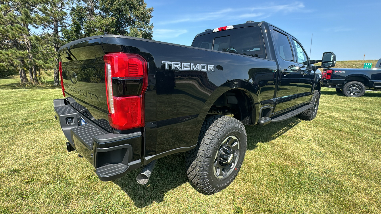 2024 Ford F-250SD XLT 3