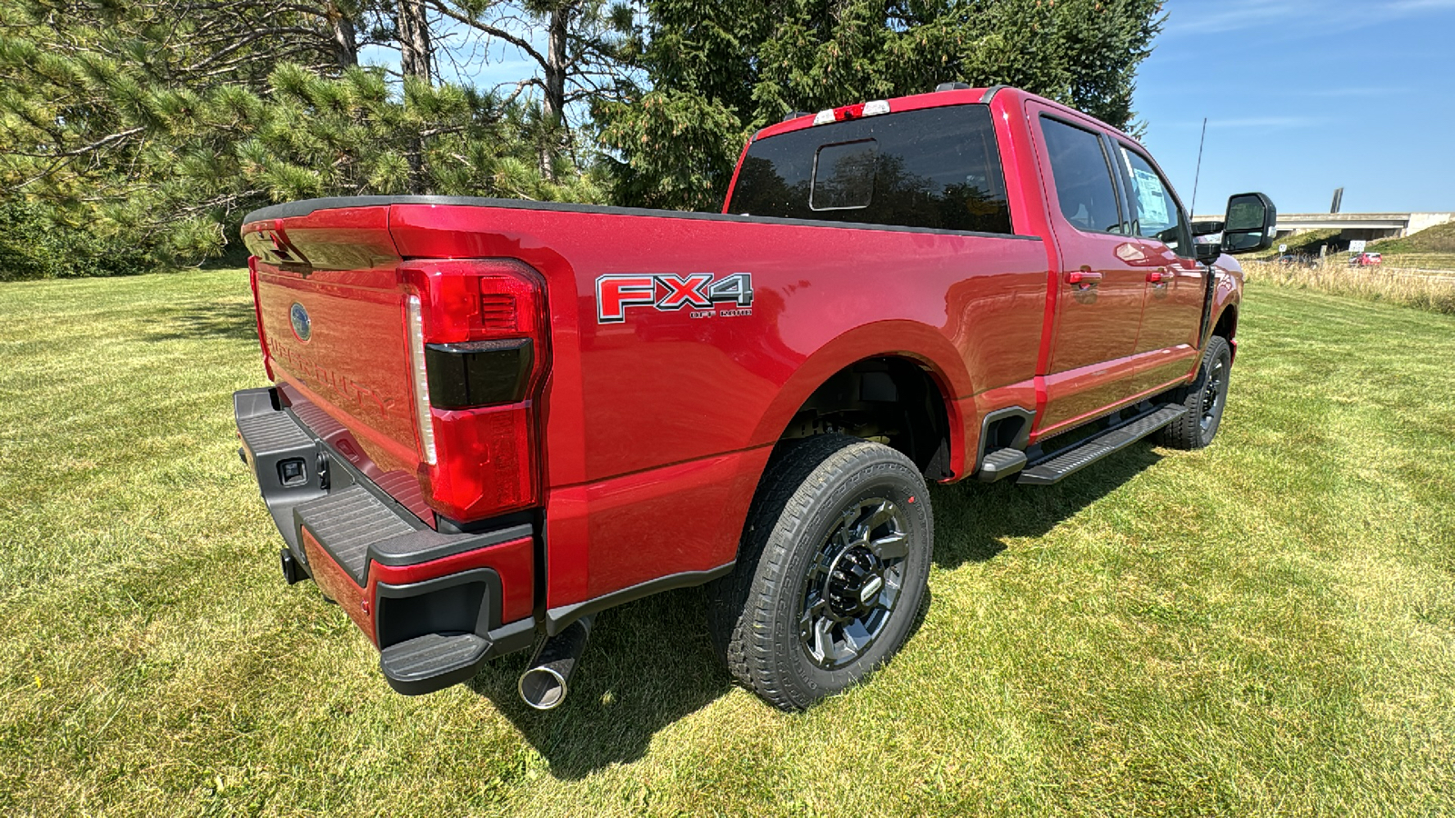 2024 Ford F-250SD Lariat 3