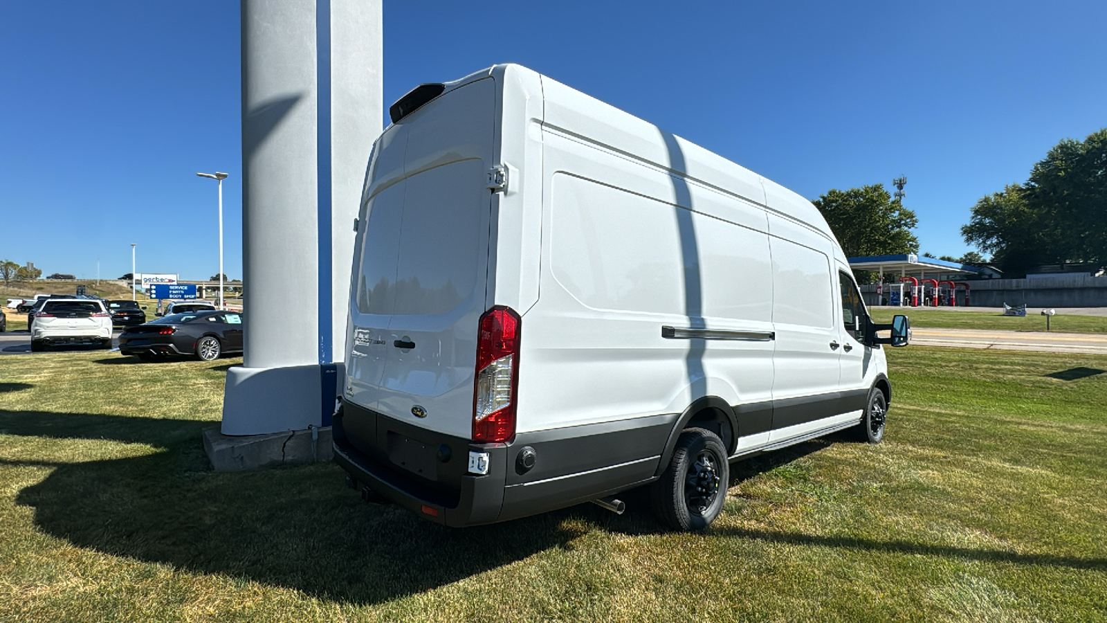 2024 Ford Transit-350 Base 3