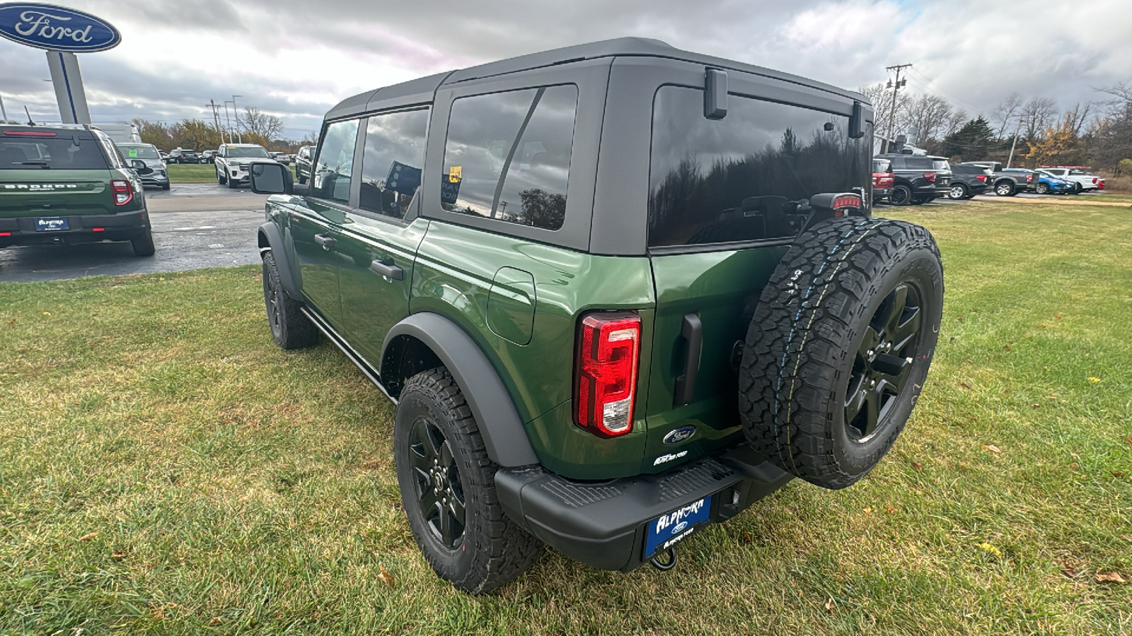 2024 Ford Bronco Black Diamond 4