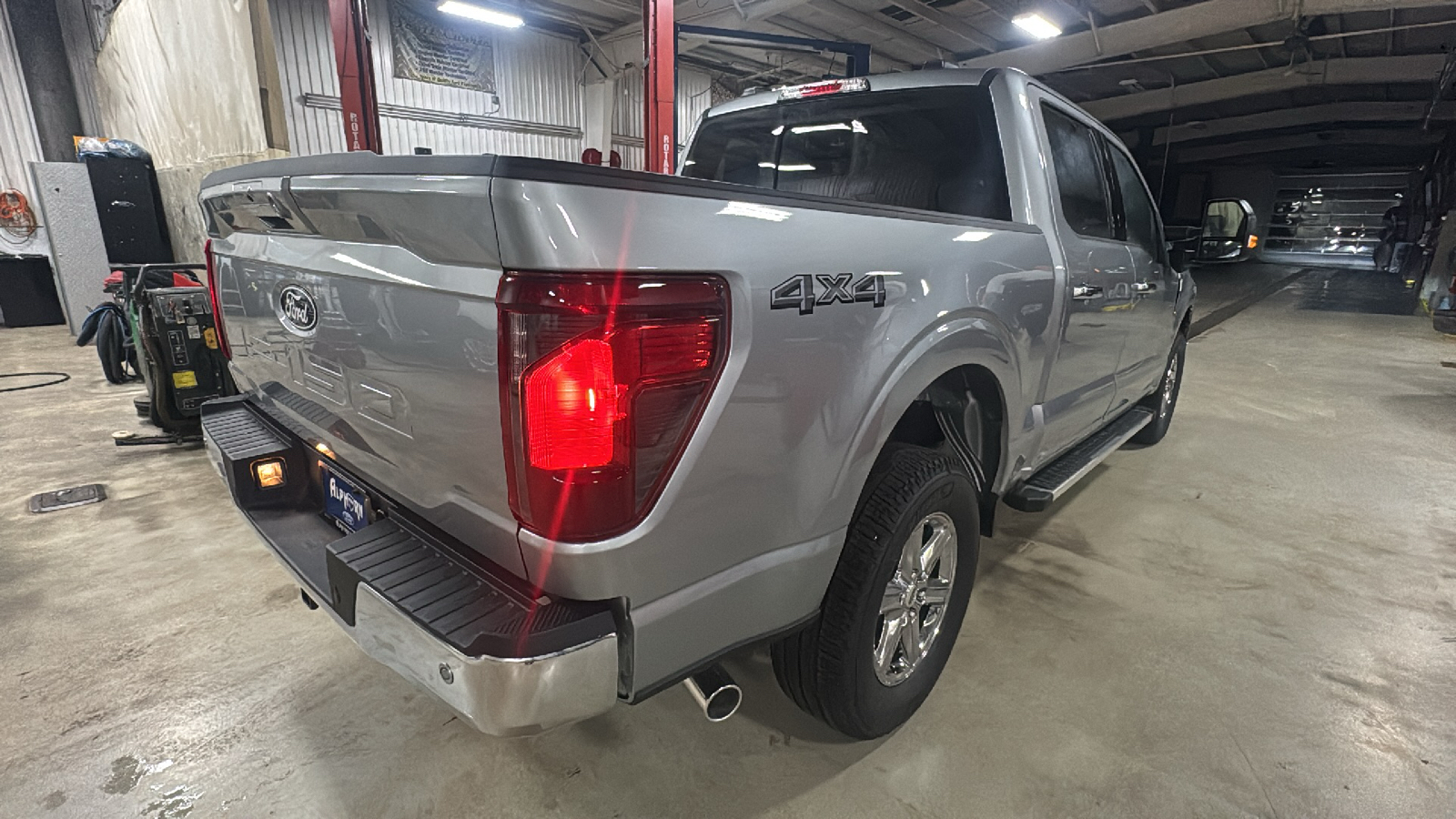 2024 Ford F-150 XLT 3