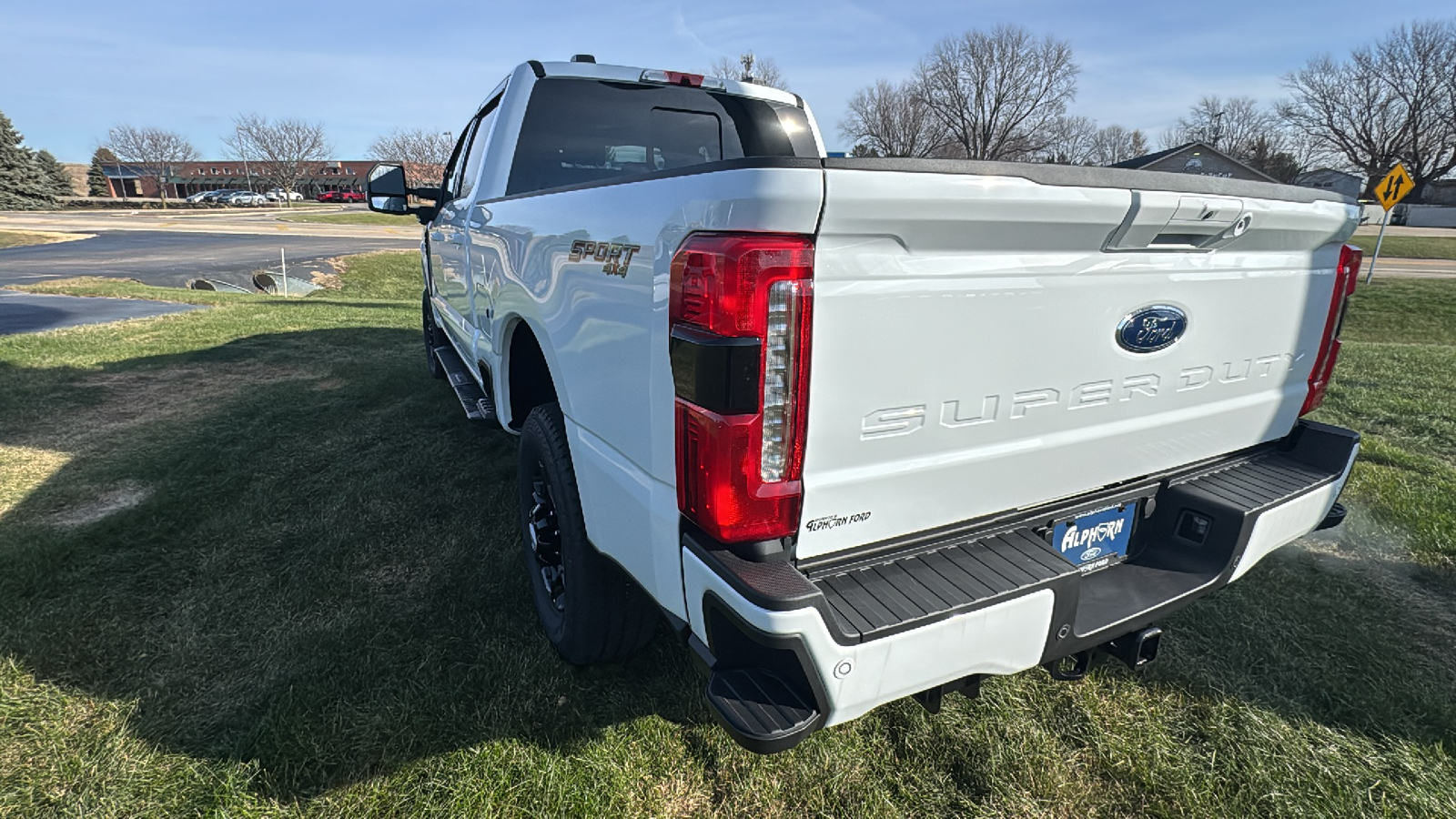 2024 Ford F-250SD XLT 4