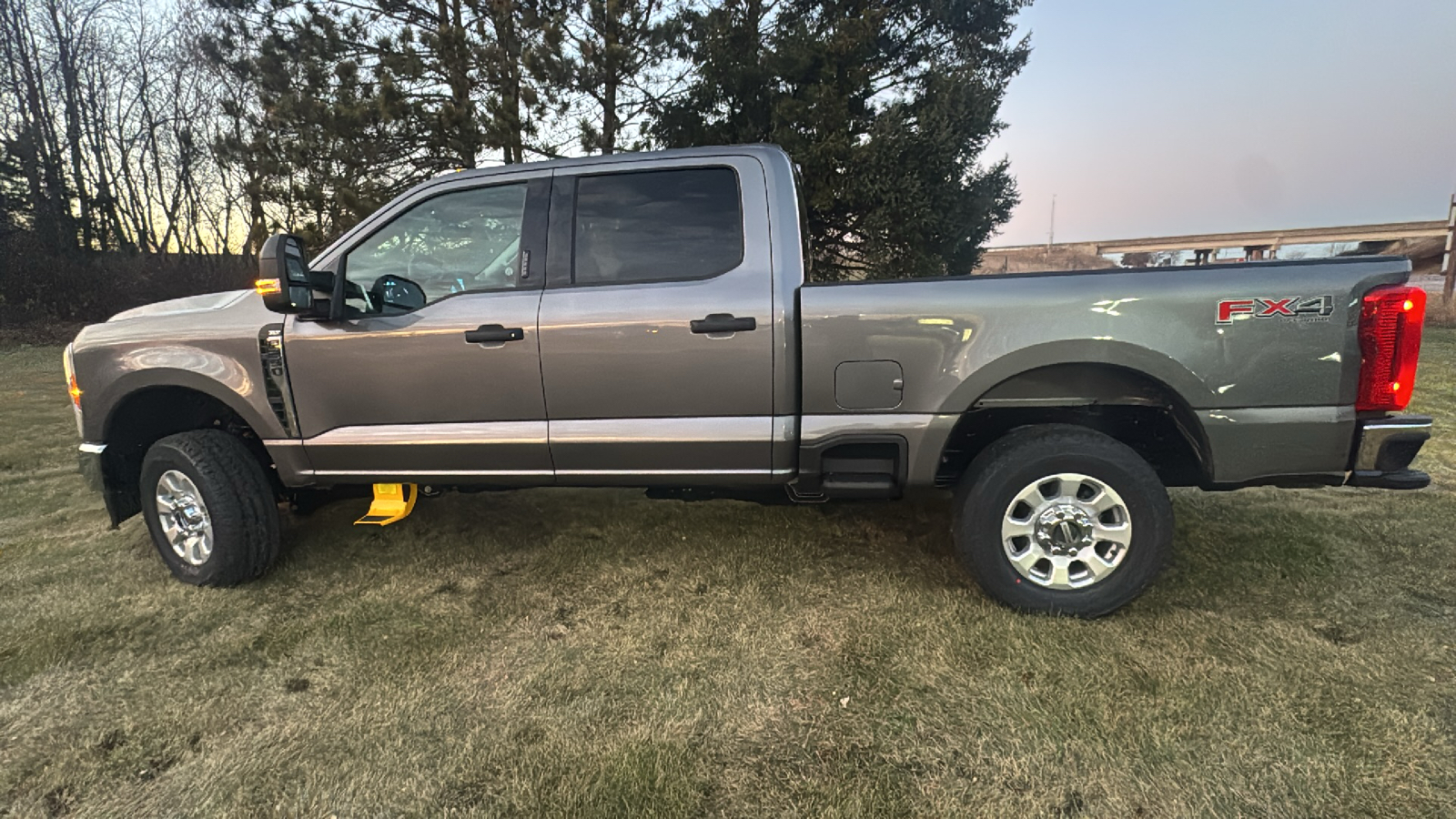 2024 Ford F-250SD XLT 5