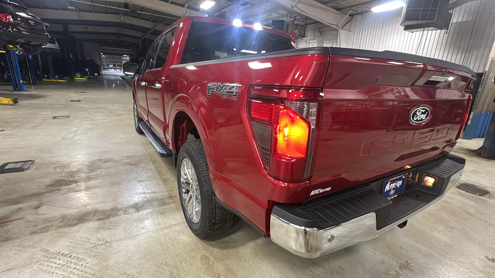 2024 Ford F-150 XLT 4