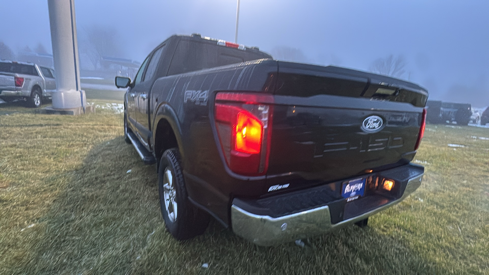 2024 Ford F-150 XLT 4