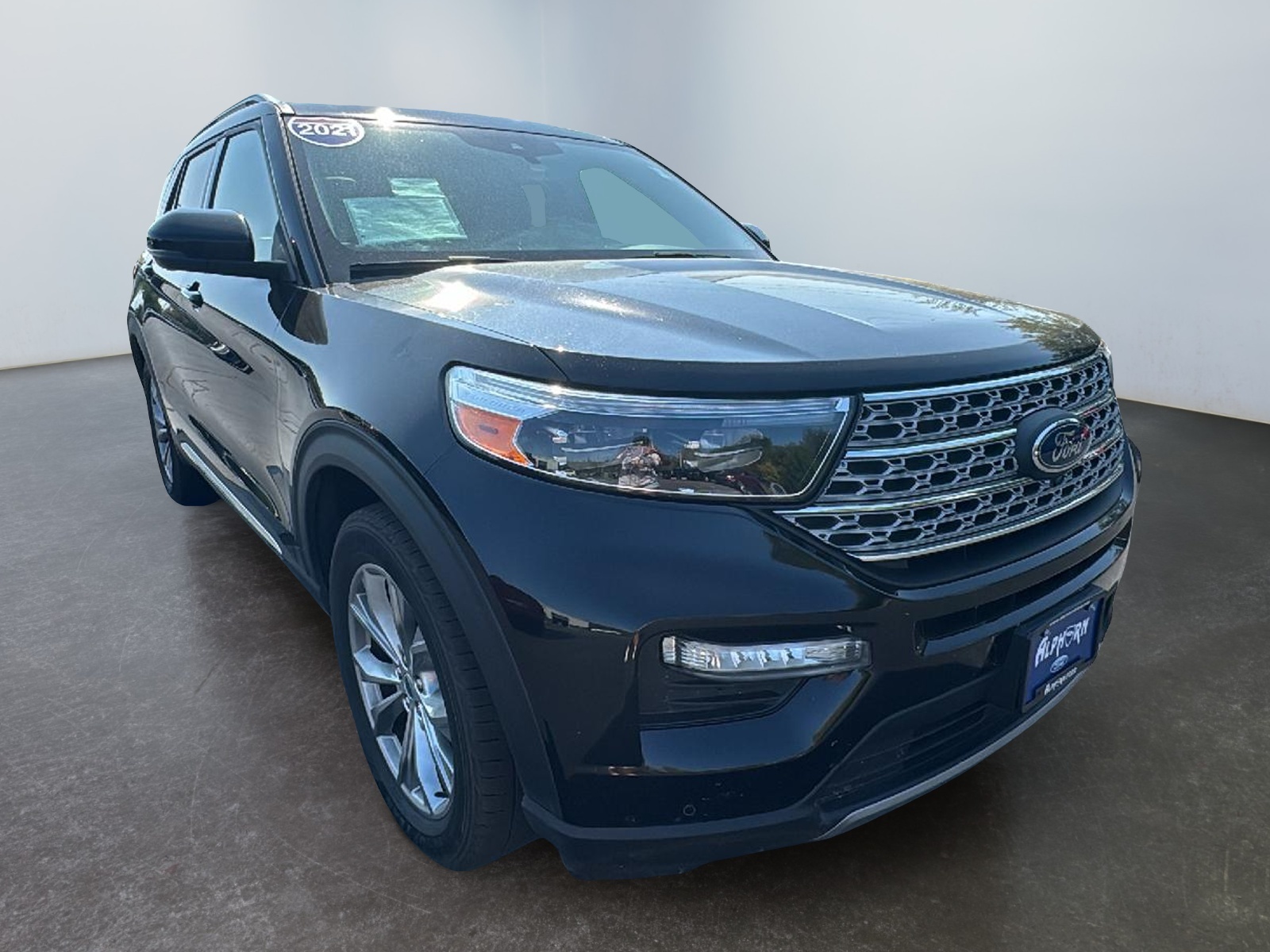 2021 Ford Explorer Limited 1