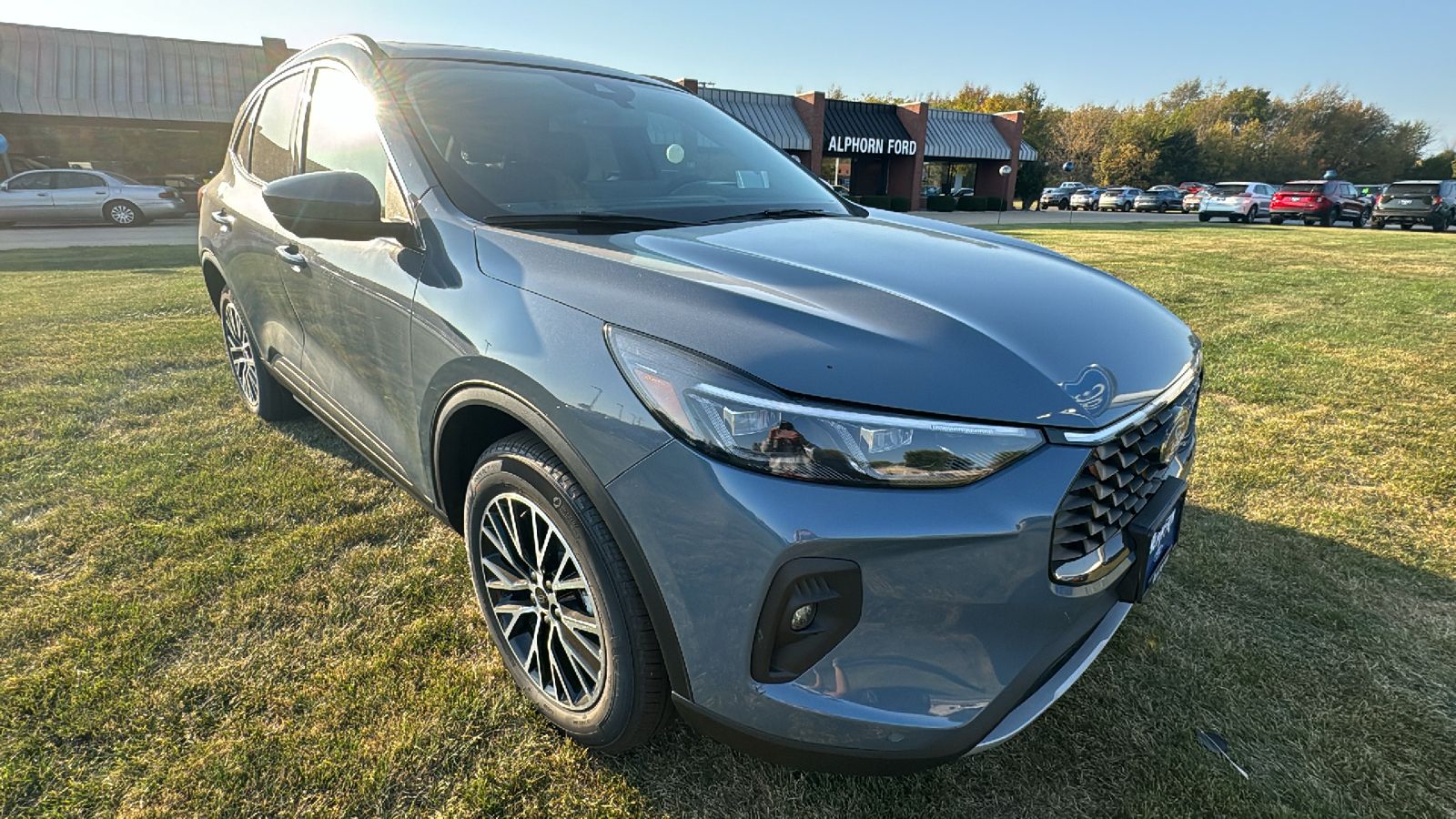 2025 Ford Escape Plug-In Hybrid 2