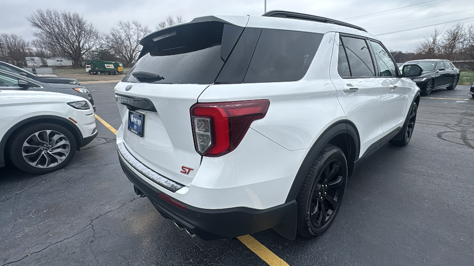 2021 Ford Explorer ST 3