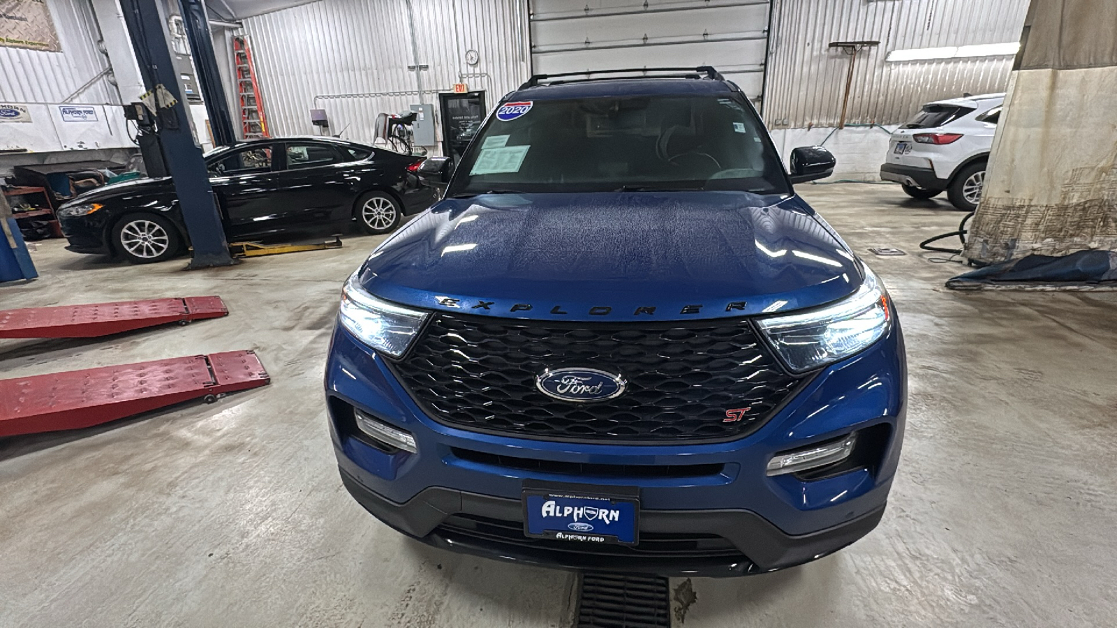 2020 Ford Explorer ST 6