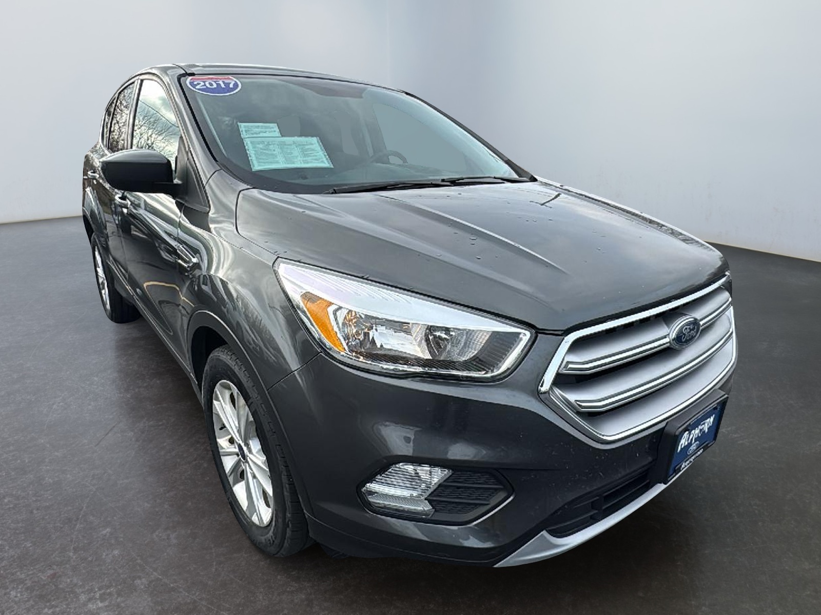 2017 Ford Escape SE 1