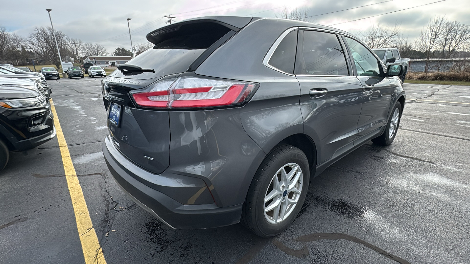 2022 Ford Edge SEL 3