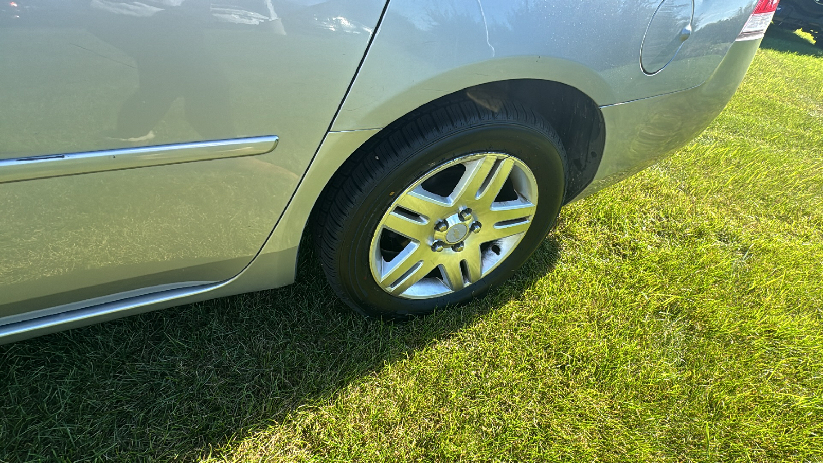 2008 Chevrolet Impala LT 25