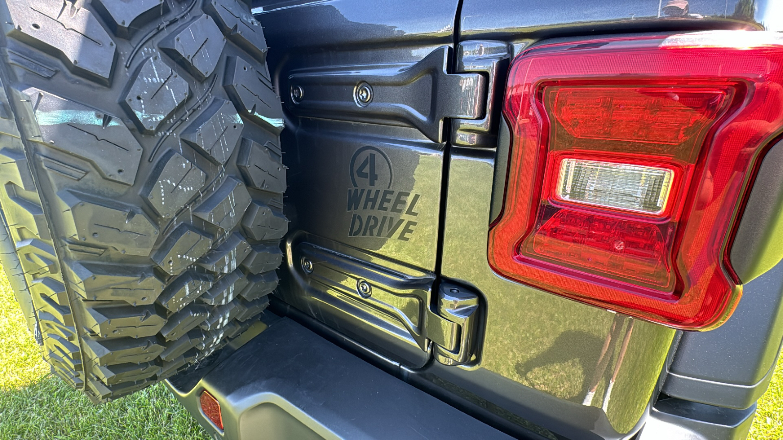 2021 Jeep Wrangler Unlimited Willys 30