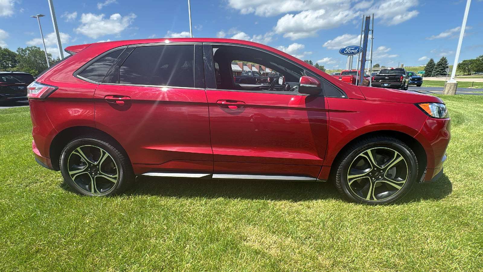 2021 Ford Edge ST 2