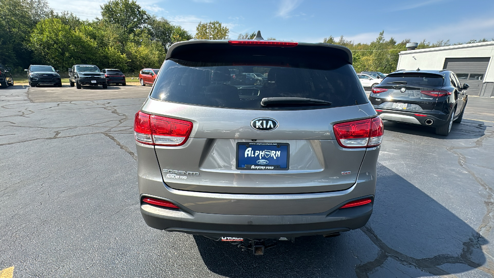 2018 Kia Sorento LX 24