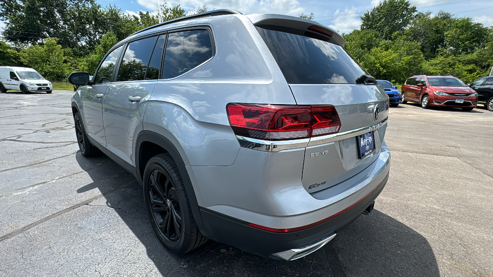 2022 Volkswagen Atlas 3.6L V6 SE w/Technology 4