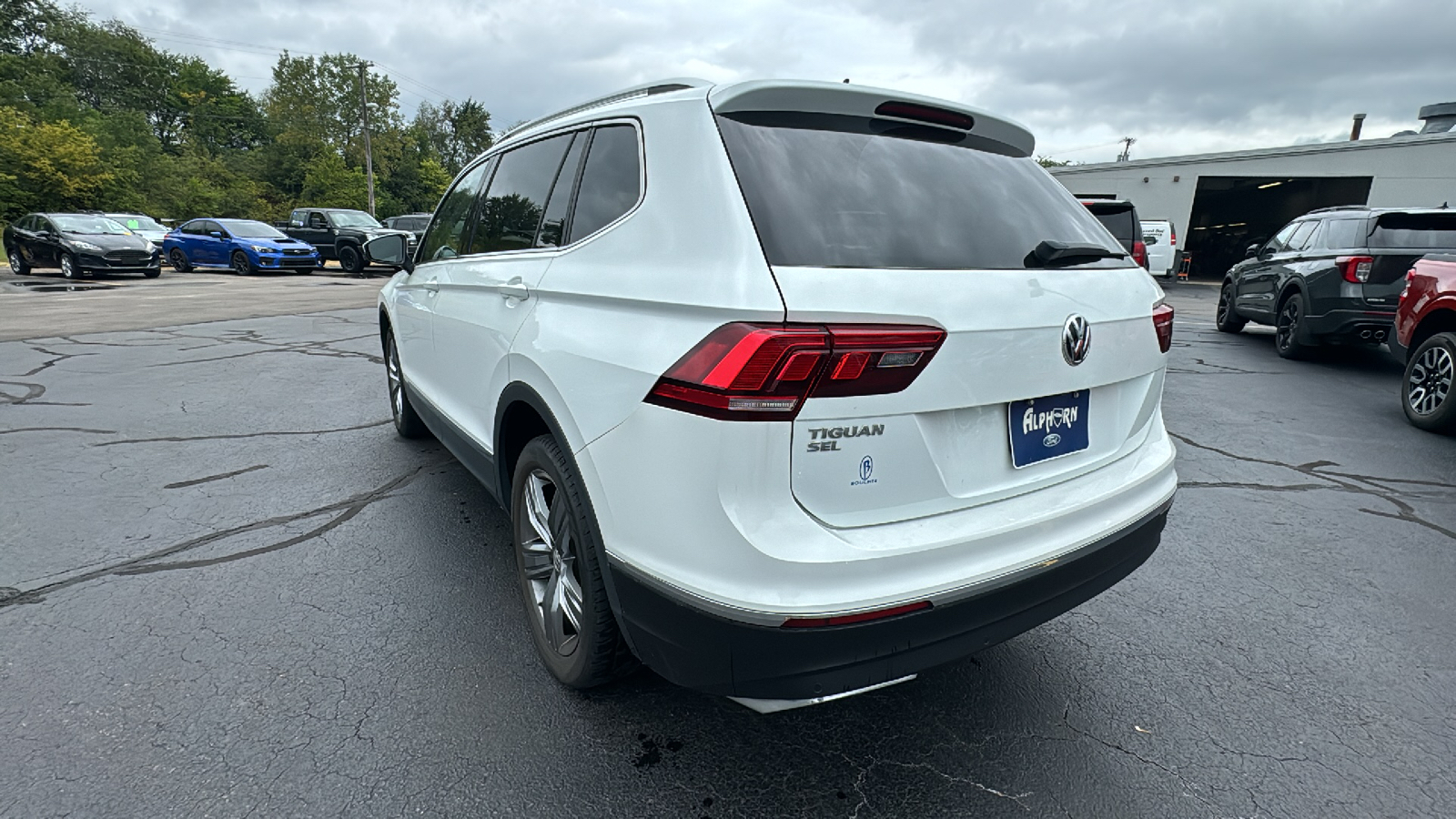 2020 Volkswagen Tiguan 2.0T SEL 4