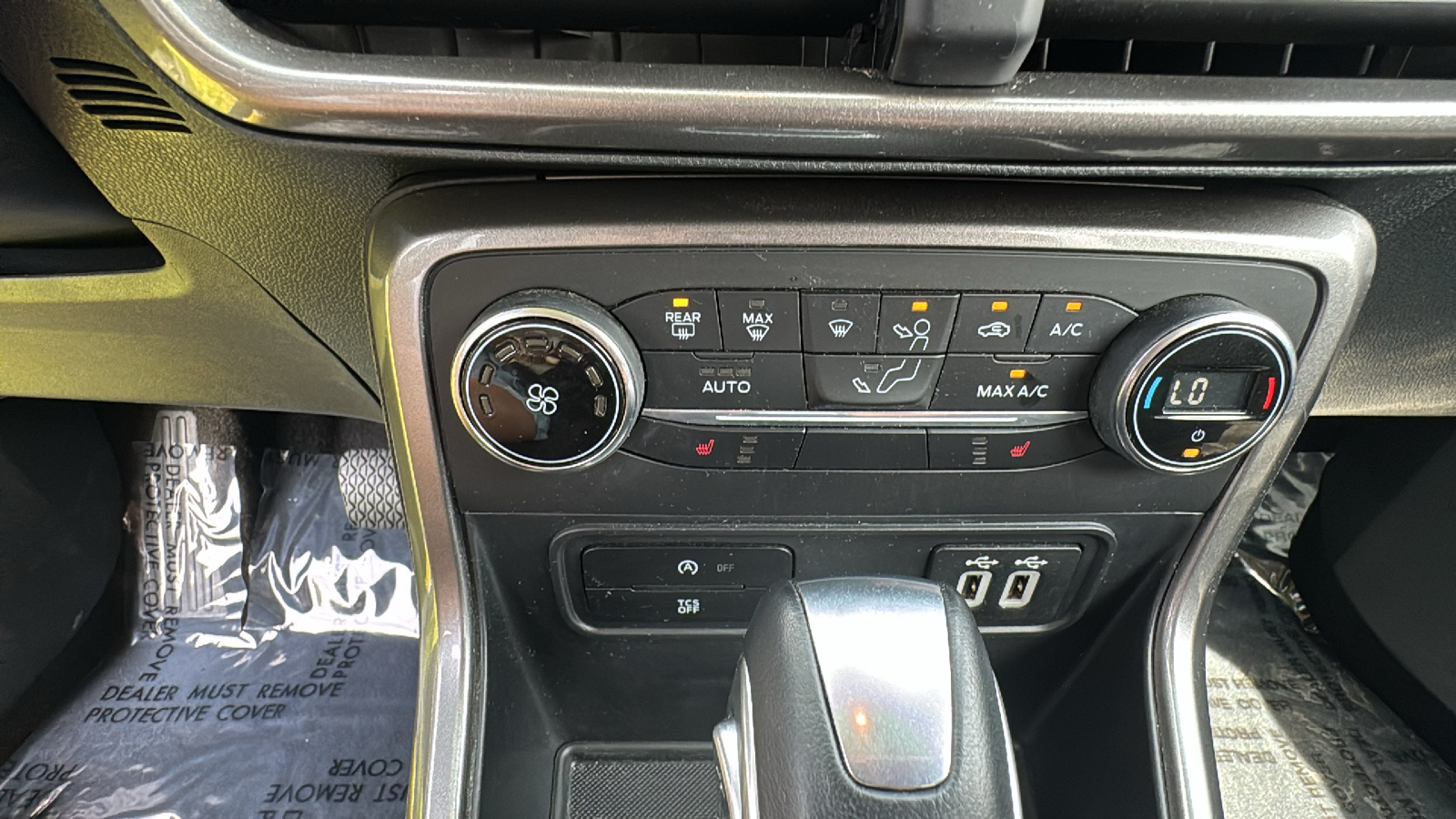 2019 Ford EcoSport SE 18