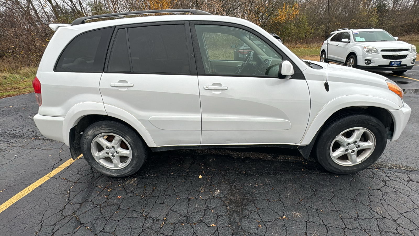 2003 Toyota RAV4 Base 2