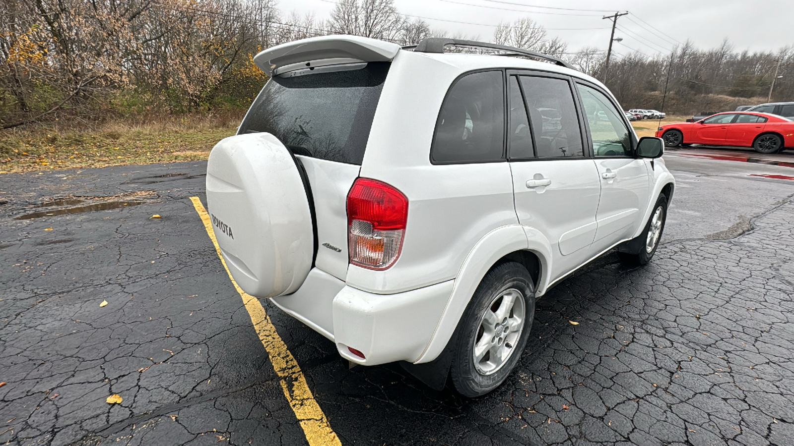 2003 Toyota RAV4 Base 3