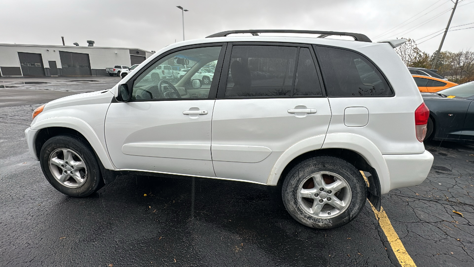 2003 Toyota RAV4 Base 5