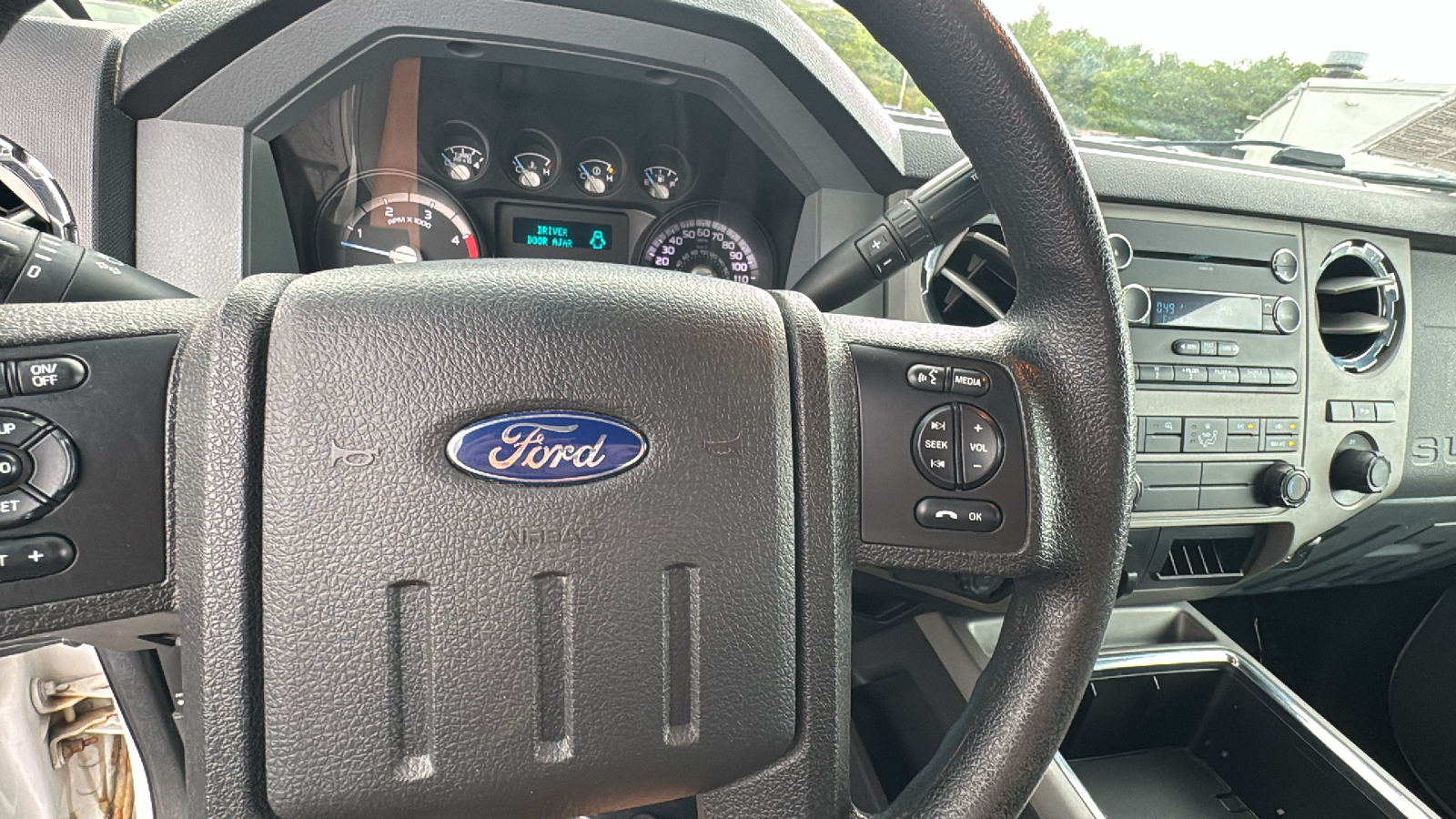 2015 Ford F-250SD XLT 15