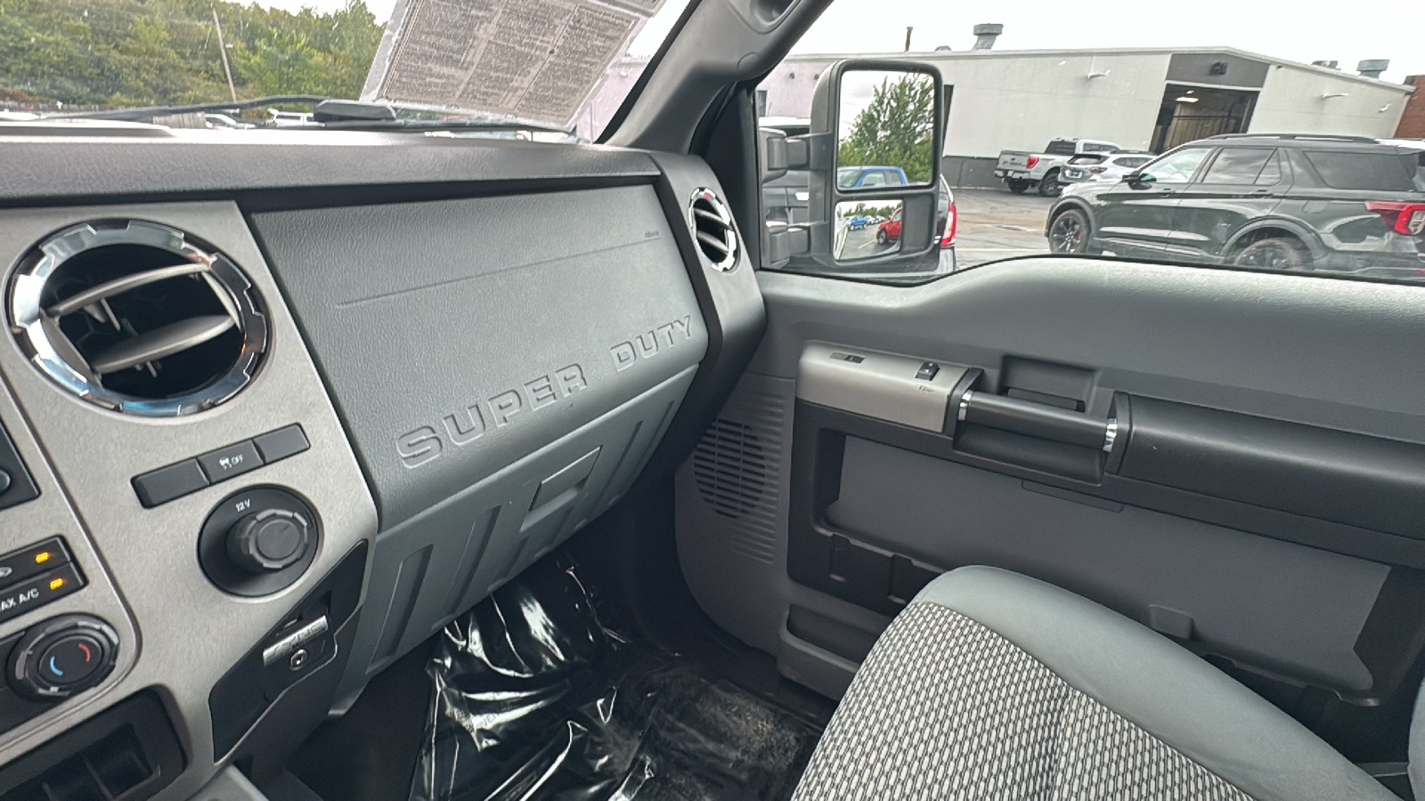 2015 Ford F-250SD XLT 21