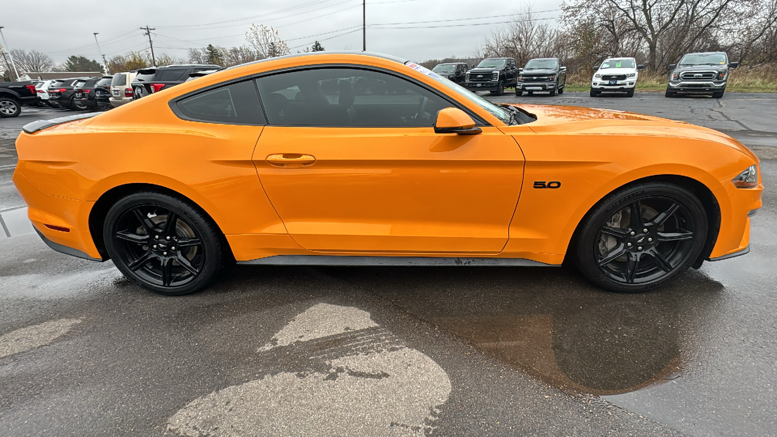 2019 Ford Mustang GT Premium 2