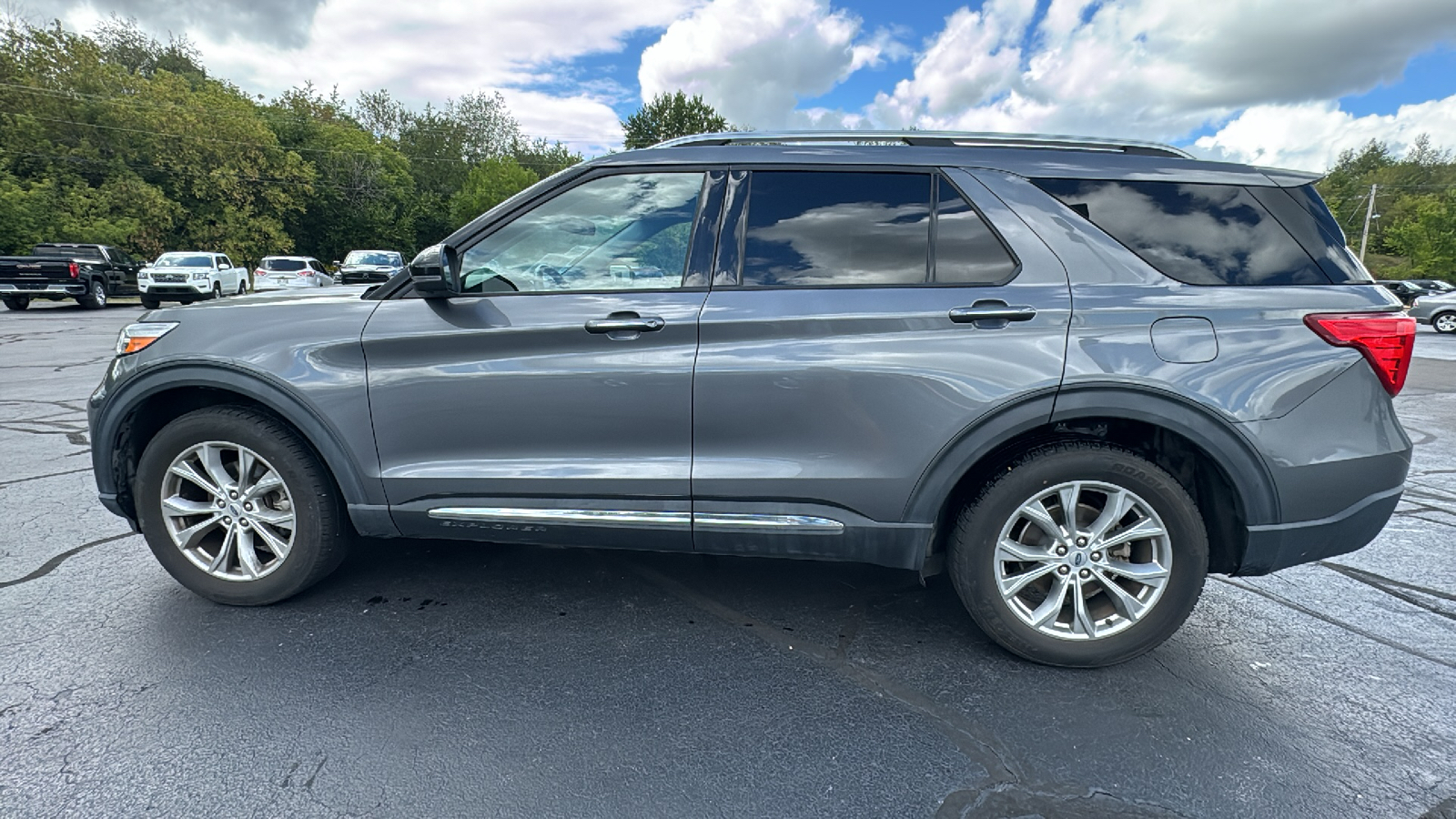 2021 Ford Explorer Limited 5