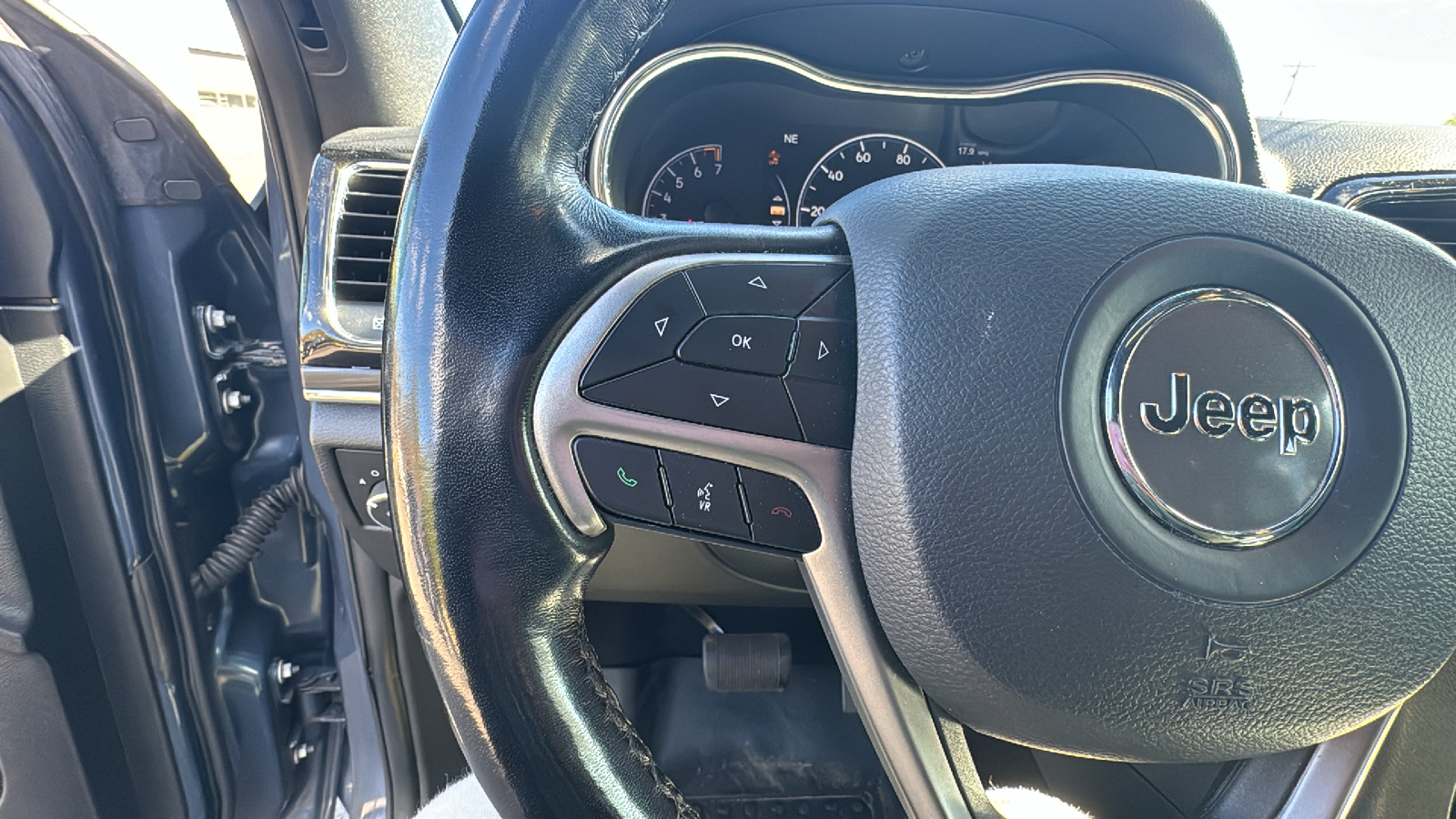 2021 Jeep Grand Cherokee 80th Anniversary Edition 13