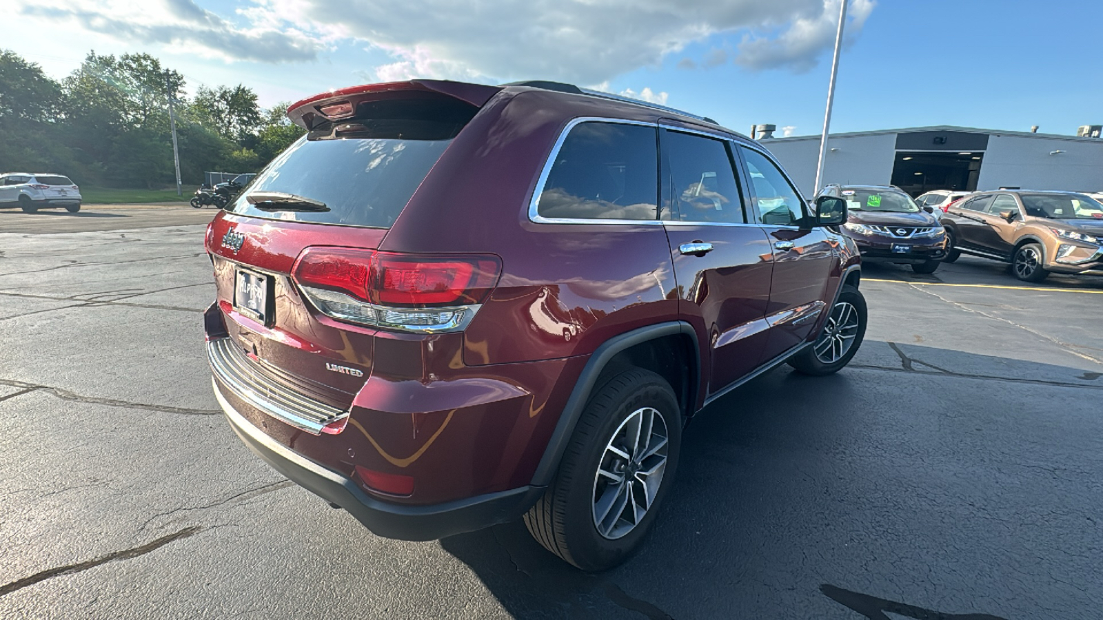 2021 Jeep Grand Cherokee Limited 3