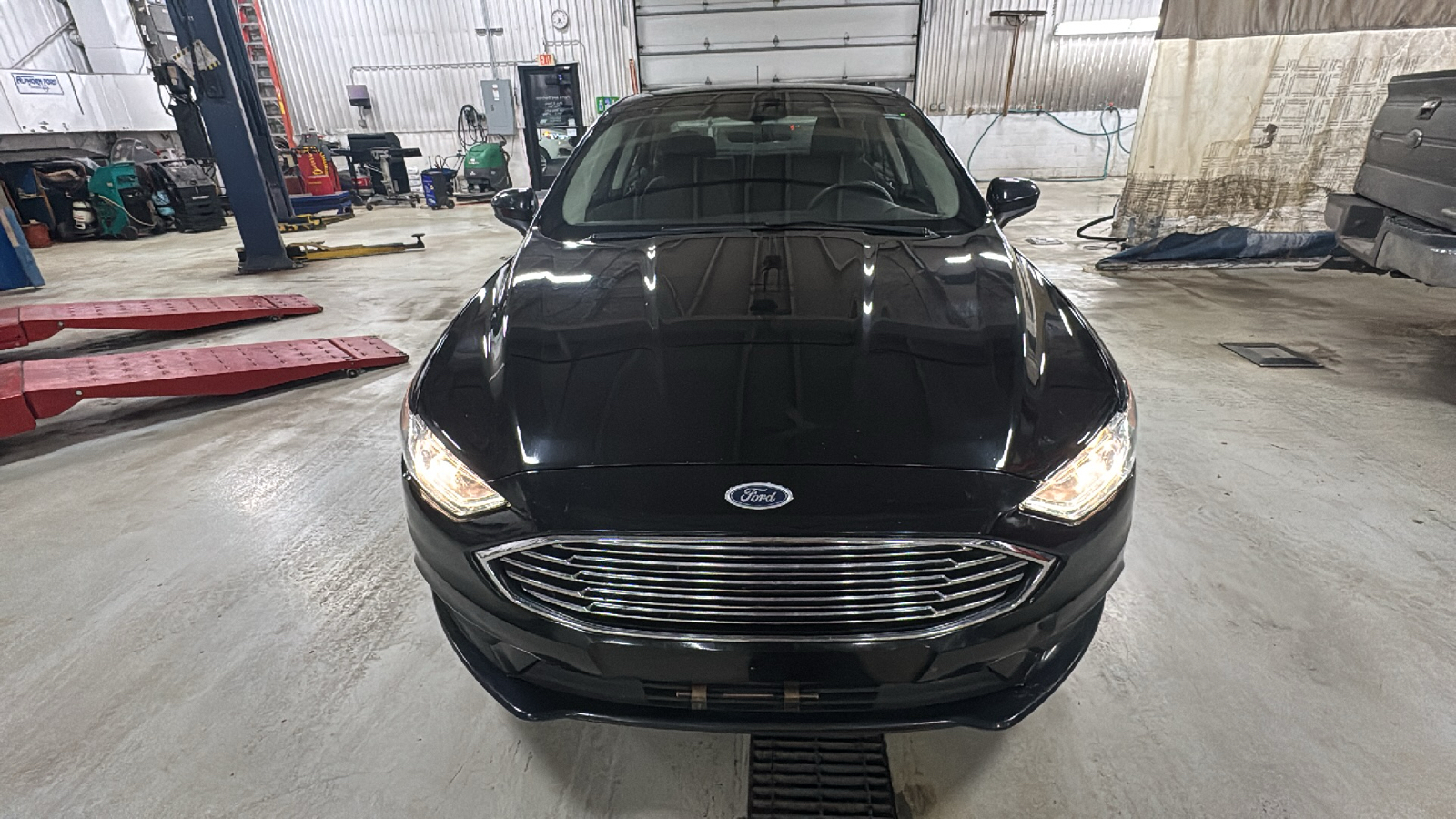 2017 Ford Fusion Hybrid SE 6