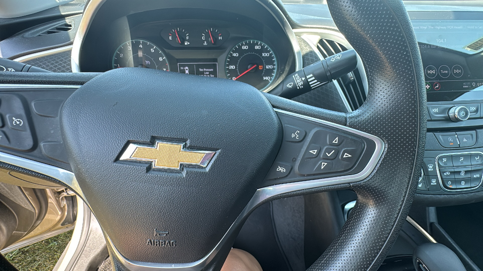 2022 Chevrolet Malibu LT 13