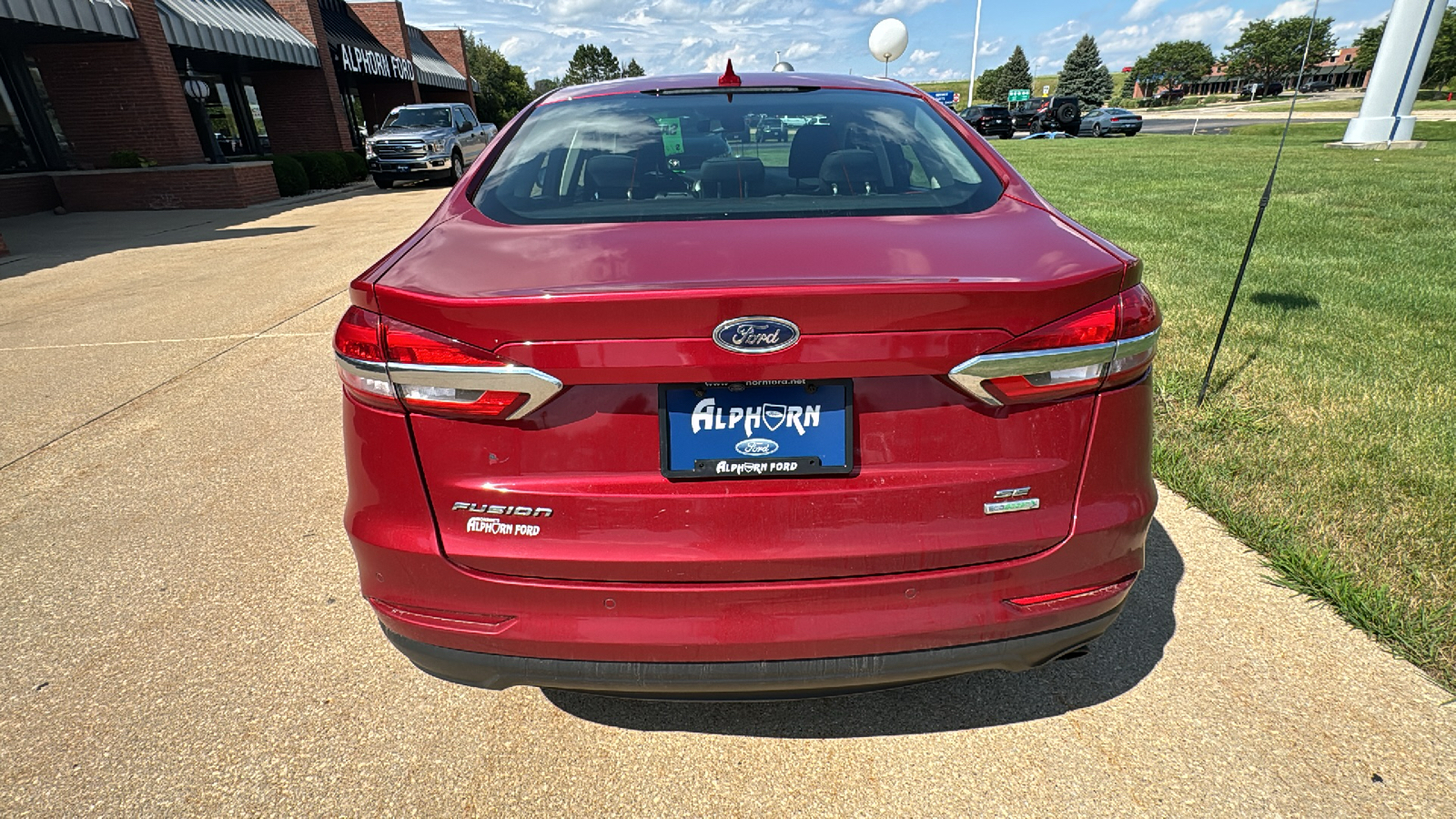 2020 Ford Fusion SE 25