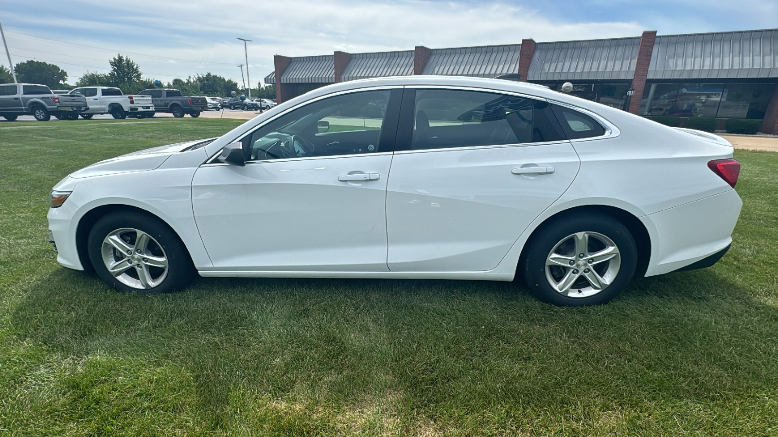 2020 Chevrolet Malibu LS 5