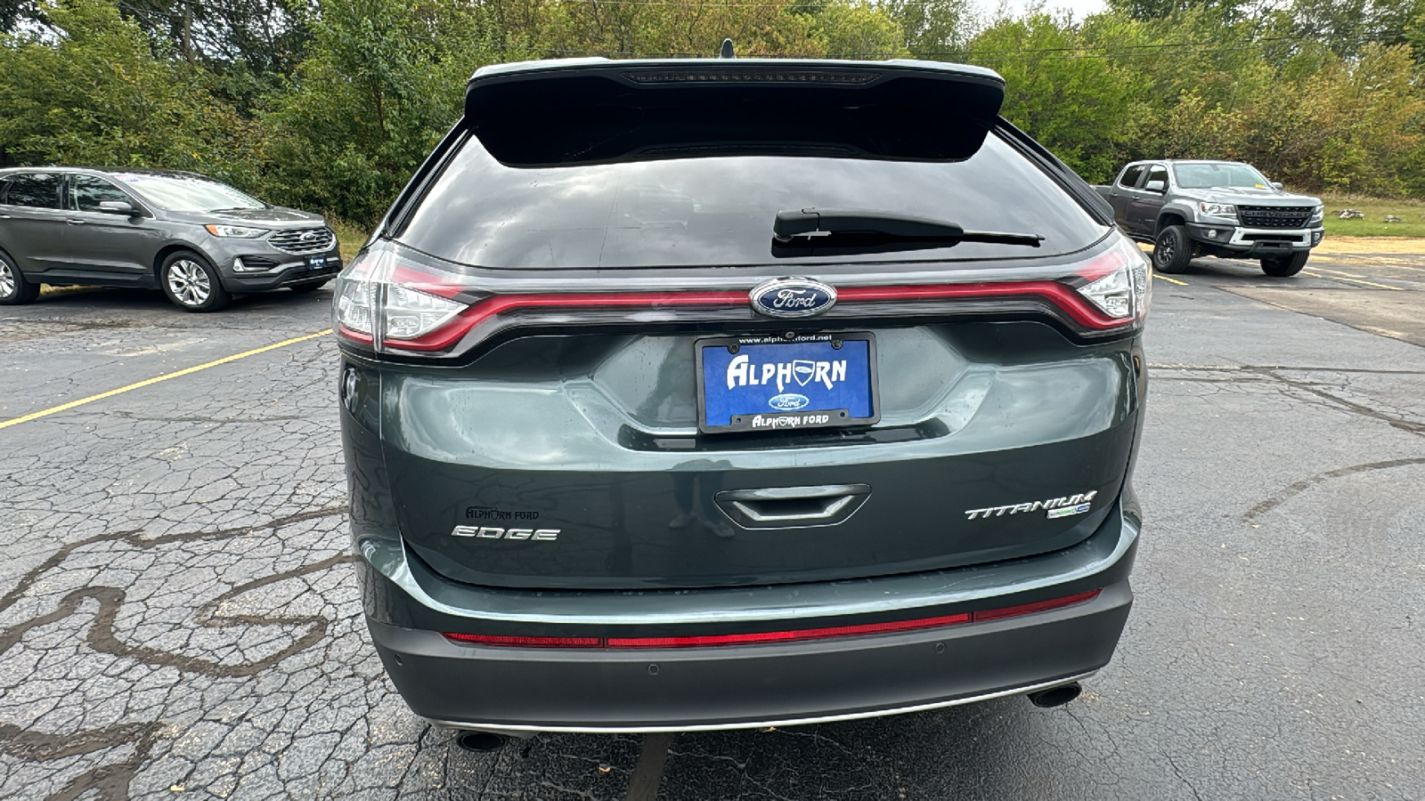 2015 Ford Edge Titanium 25