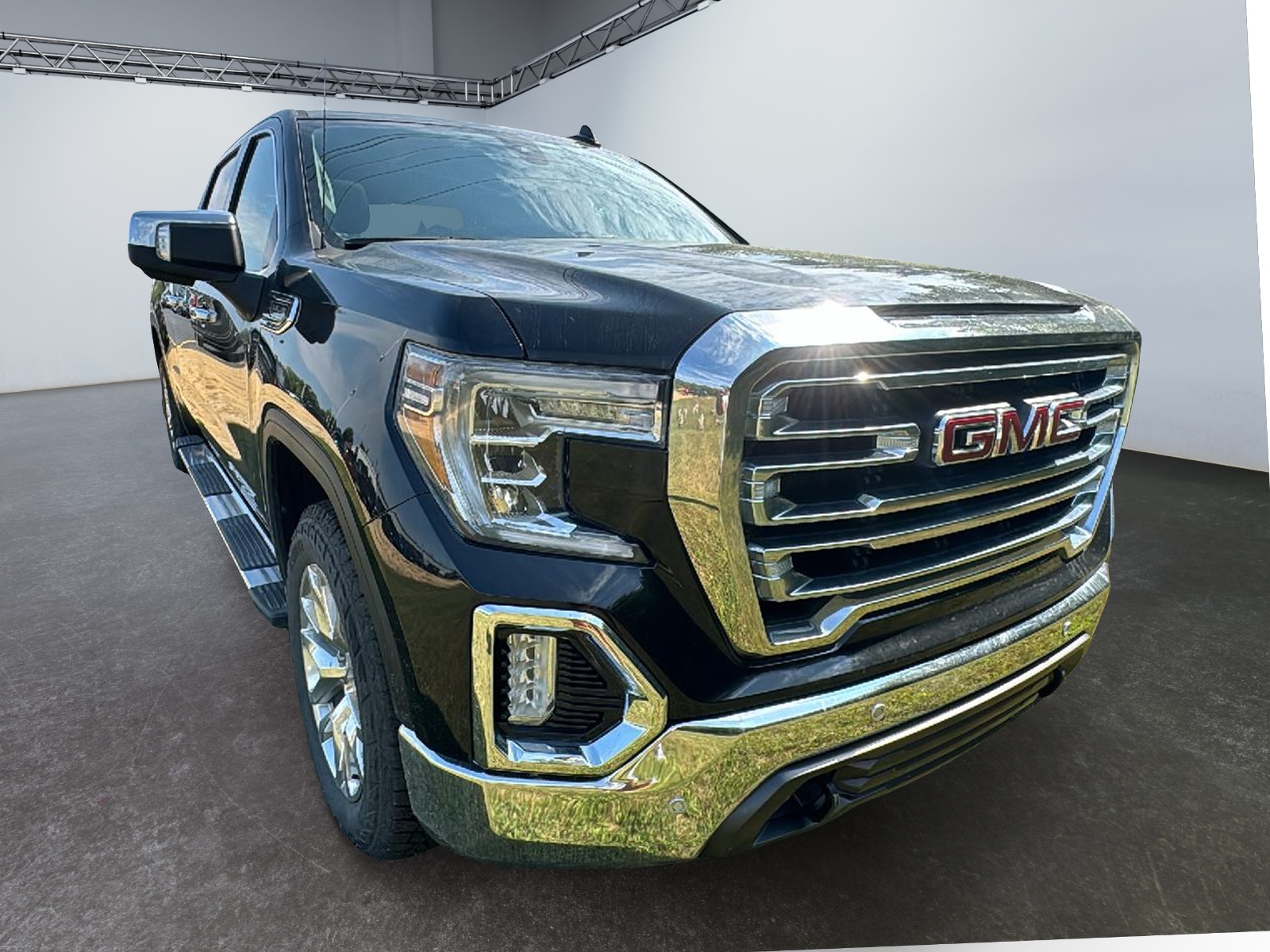 2019 GMC Sierra 1500 SLT 1